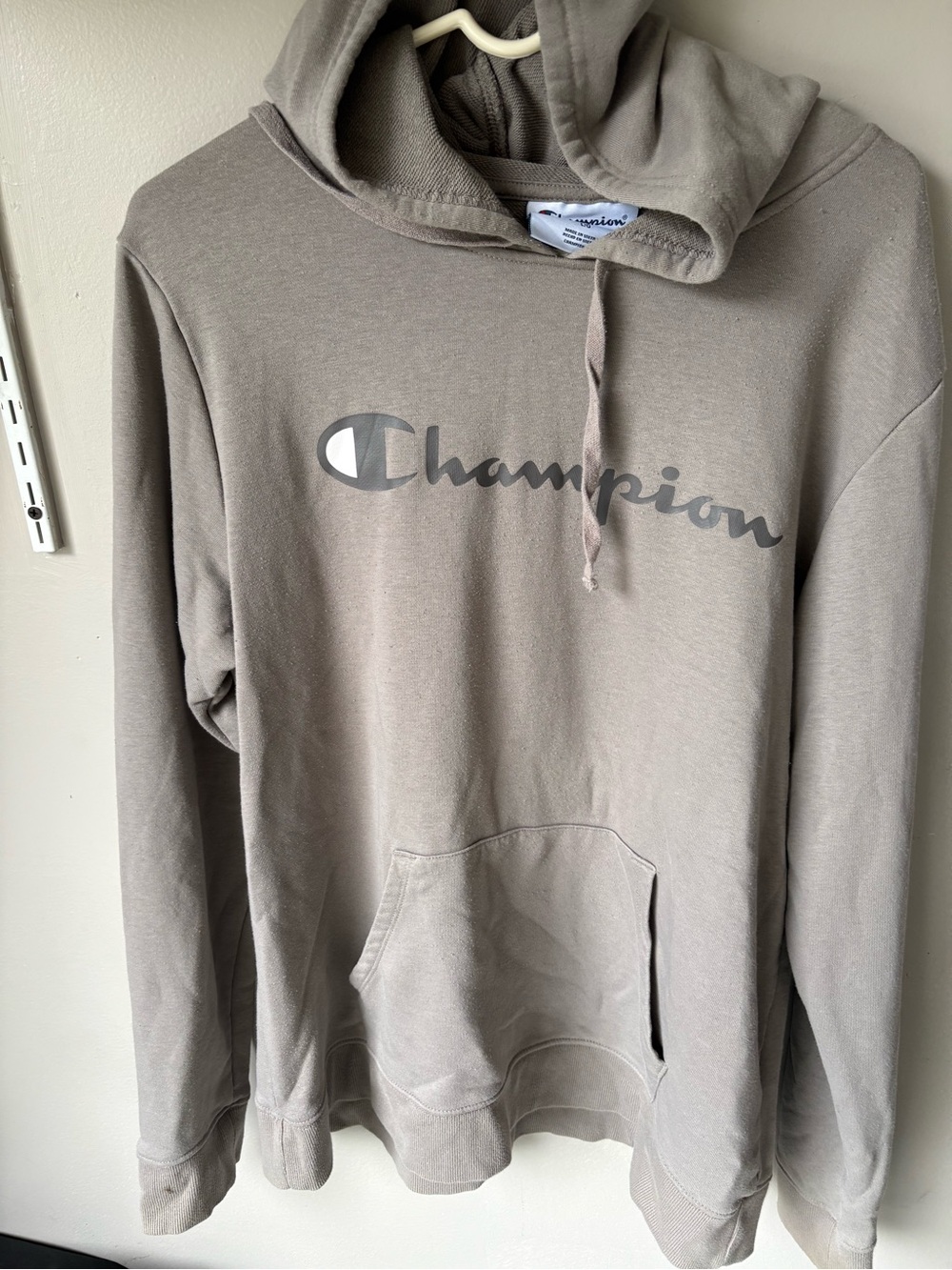 Champion Men’s Drawstring Hoodie in Taupe